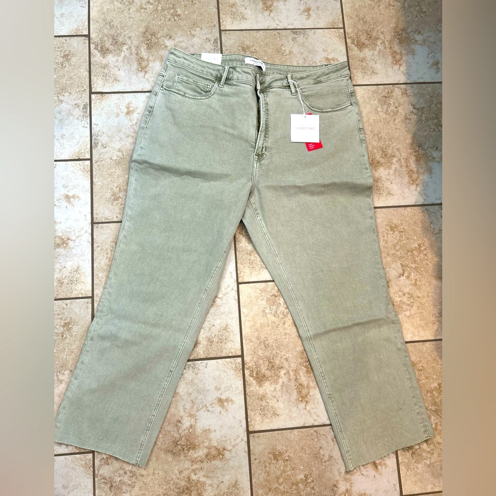 Lovervet by Vervet Tummy Control-Stretchy Cropped Jeans NWT!